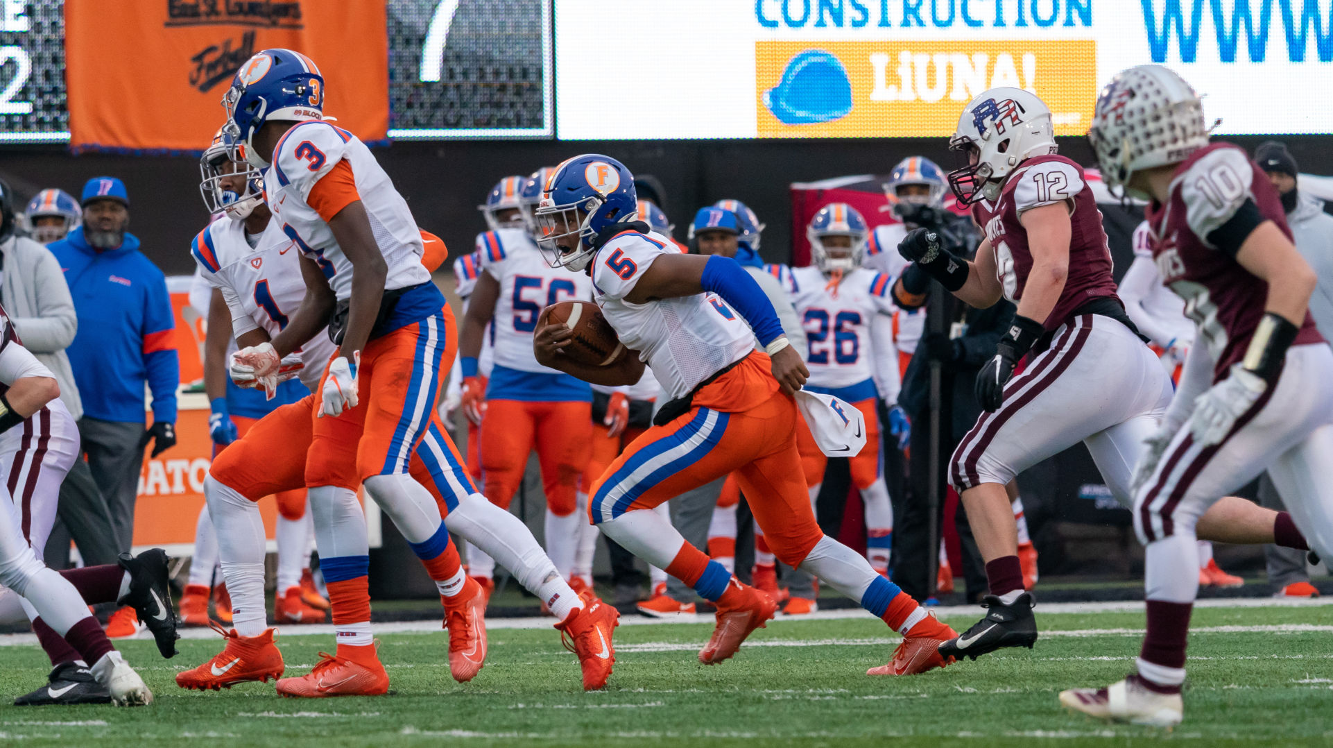 East St.Louis_PrairieRidge_6A_football_1130